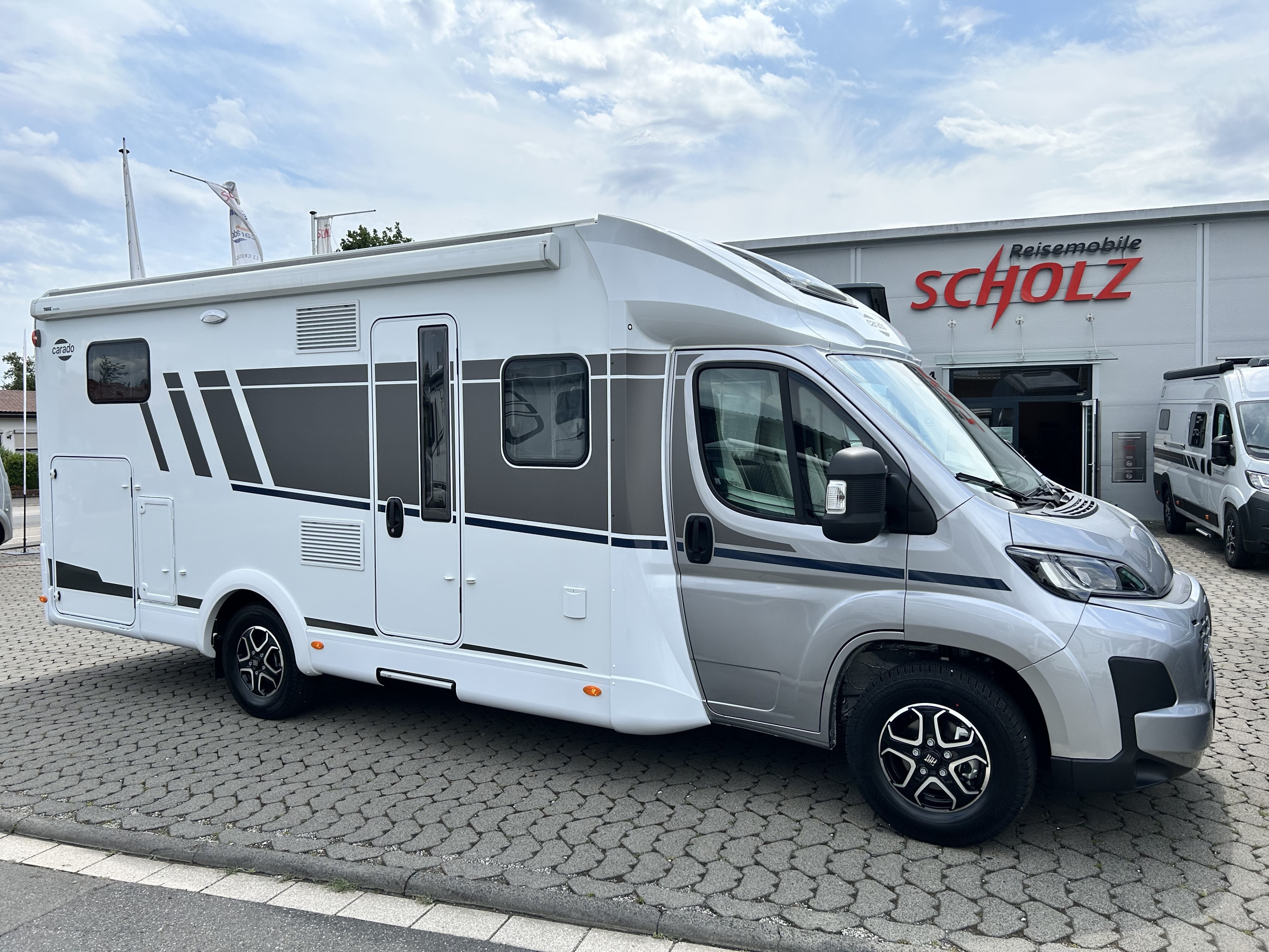 Carado T 457 PRO+