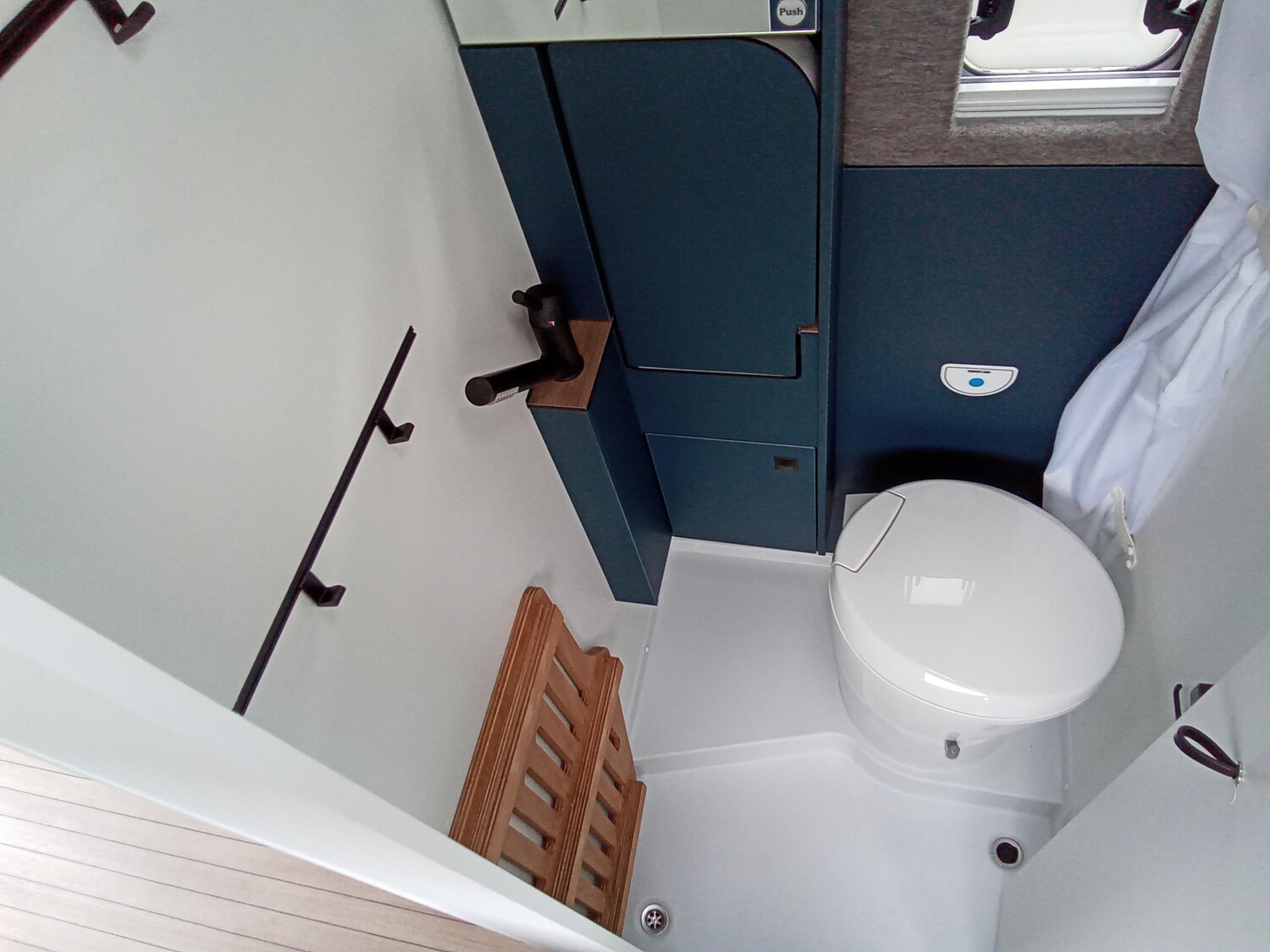 Hymer Eriba Car 602 - Bild 14 Hymer Eriba Car 602 - Vorschaubild - Bild 14