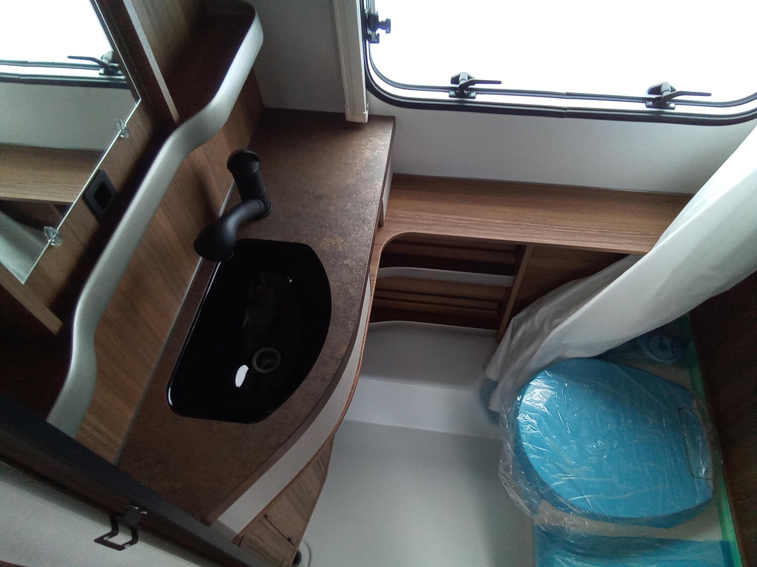 Hymer Eriba Touring 620 - Bild 13 Hymer Eriba Touring 620 - Vorschaubild - Bild 13