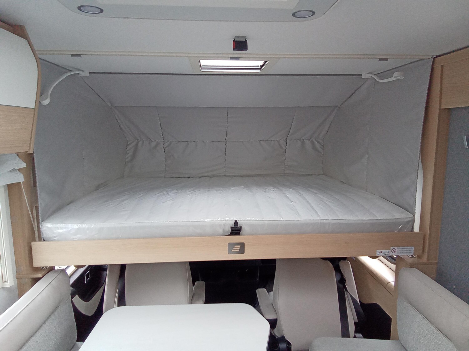 Hymer B-Klasse MC I BlackLine 600 - Bild 23 Hymer B-Klasse MC I BlackLine 600 - Vorschaubild - Bild 23