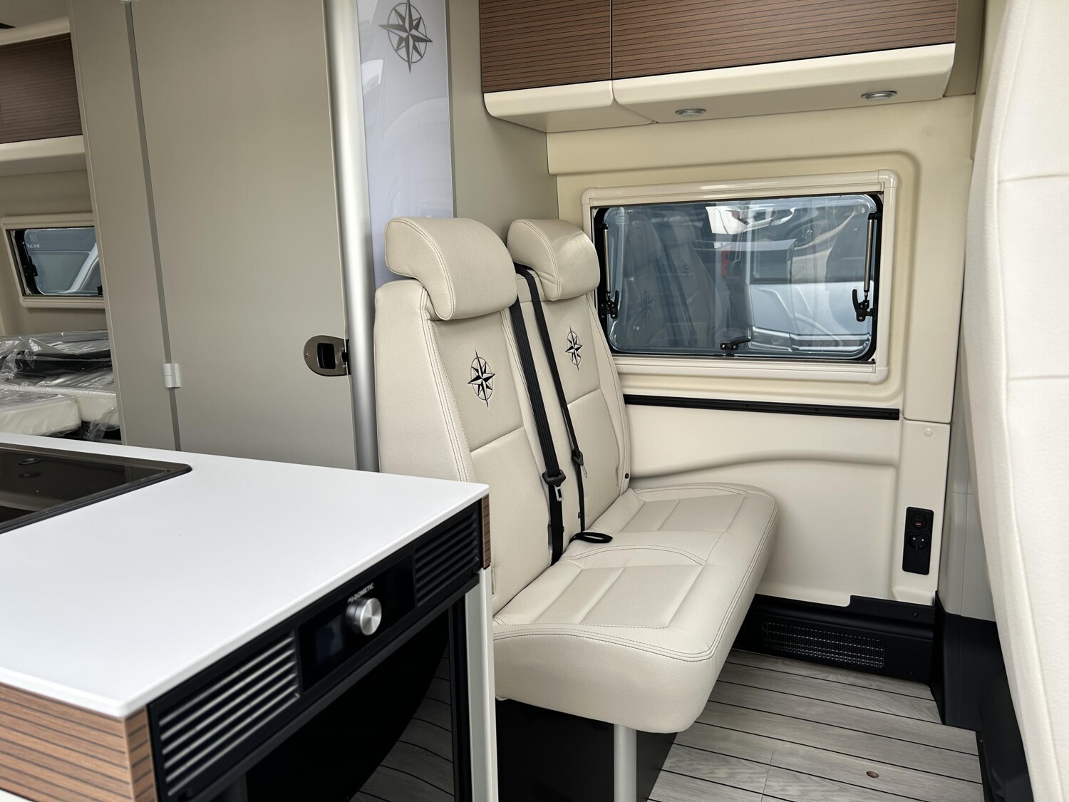 Westfalia Columbus 600 E 180 PS*Aut* - Bild 8 Westfalia Columbus 600 E 180 PS*Aut* - Vorschaubild - Bild 8