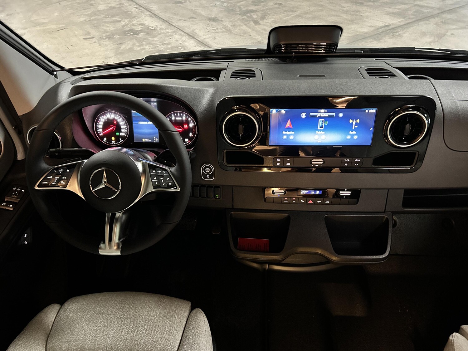 Hymer Grand Canyon S 600 - Bild 7 Hymer Grand Canyon S 600 - Vorschaubild - Bild 7