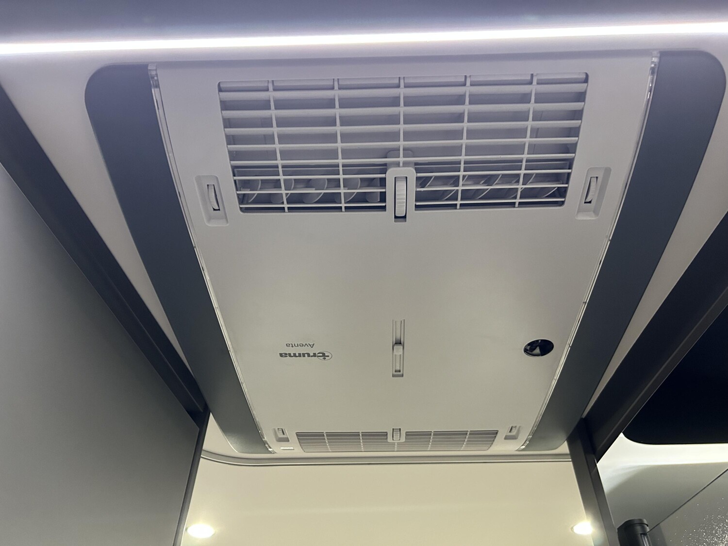 Hymer B-Klasse MC I 680 - Bild 10 Hymer B-Klasse MC I 680 - Vorschaubild - Bild 10