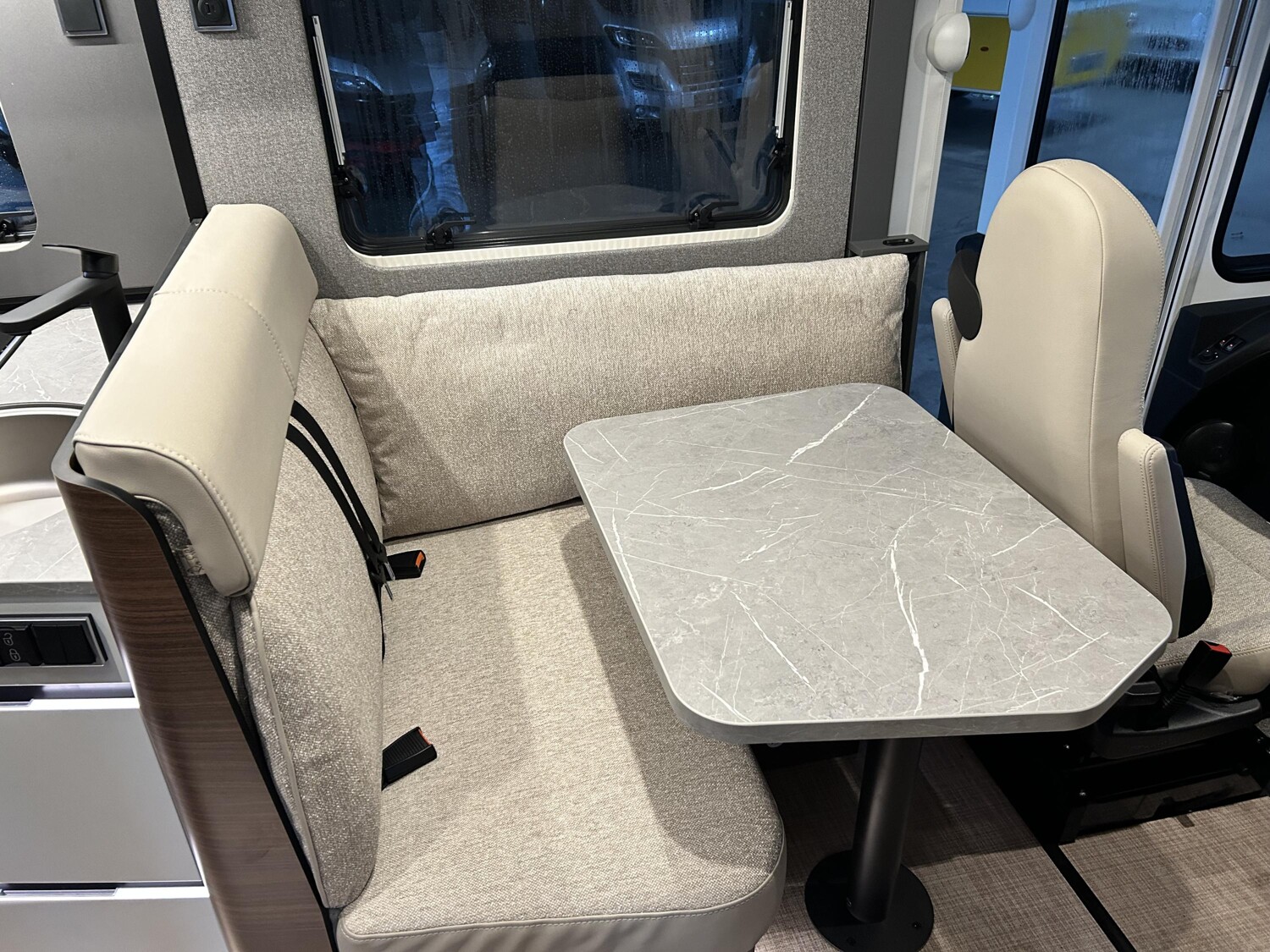 Hymer B-Klasse MC I 680 - Bild 6 Hymer B-Klasse MC I 680 - Vorschaubild - Bild 6