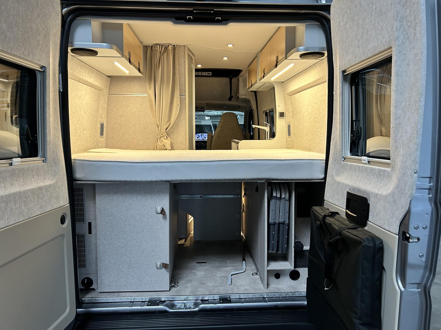 Hymer Ayers Rock Fiat - Bild 17 Hymer Ayers Rock Fiat - Vorschaubild - Bild 17