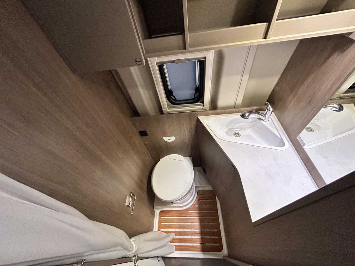 Carado CV 600 - Bild 8 Carado CV 600 - Vorschaubild - Bild 8