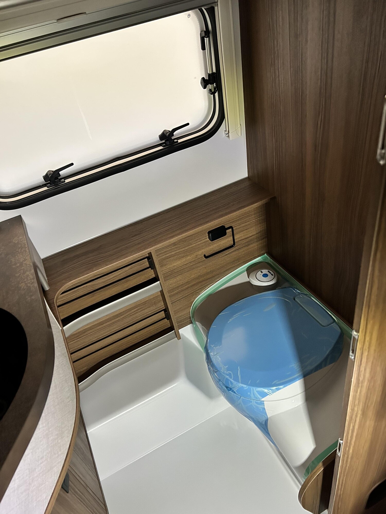 Hymer Eriba Touring 642 - Bild 12 Hymer Eriba Touring 642 - Vorschaubild - Bild 12