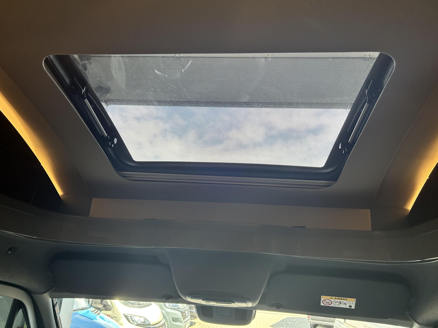 Hymer B-Klasse MC T 600 - Bild 9 Hymer B-Klasse MC T 600 - Vorschaubild - Bild 9