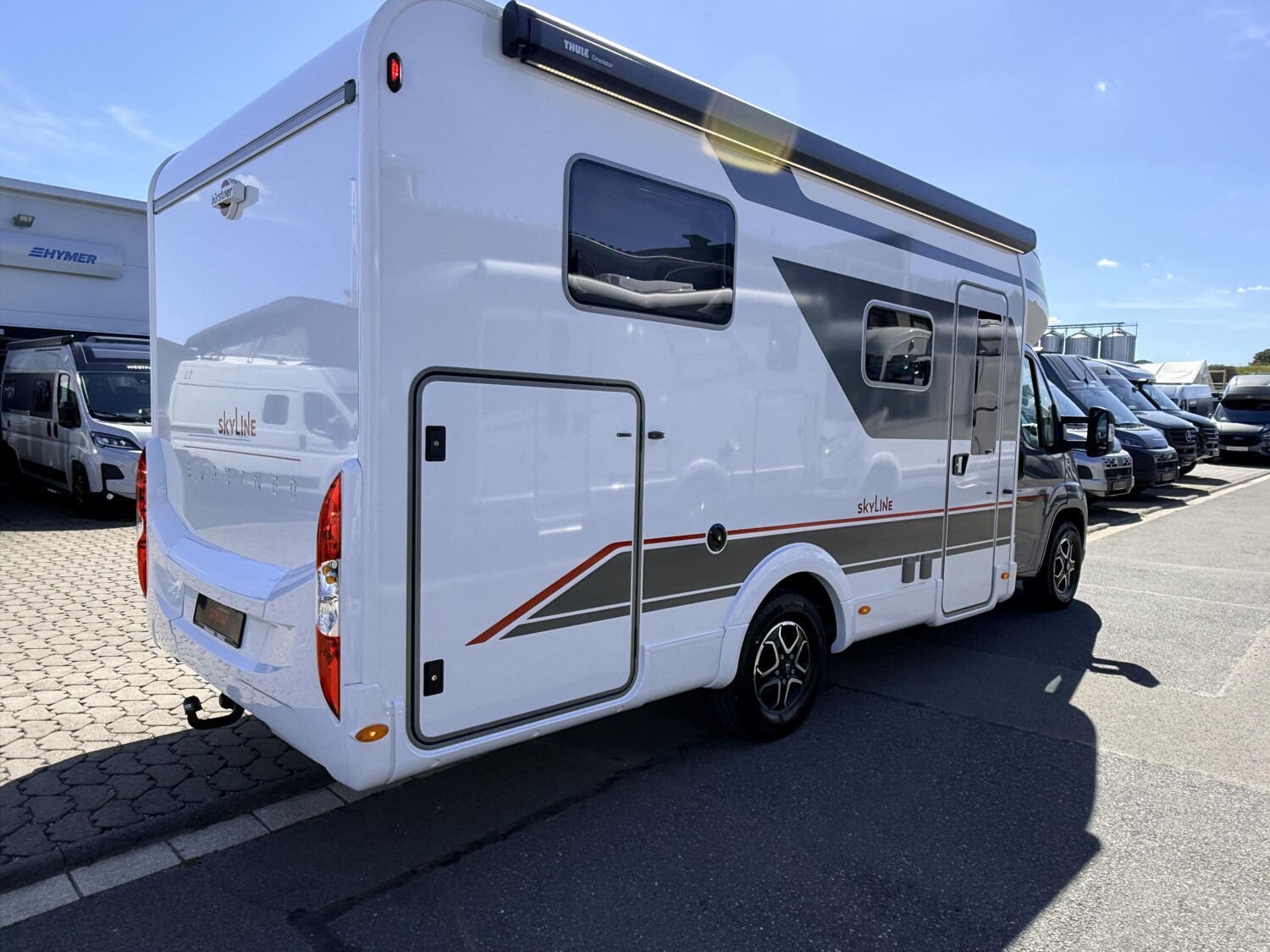 Bürstner Lyseo Time Skyline 690 G - Bild 2 Bürstner Lyseo Time Skyline 690 G - Vorschaubild - Bild 2